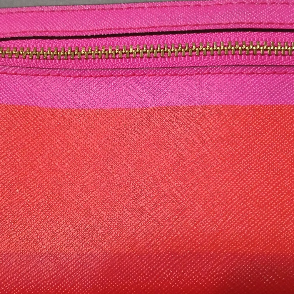 Kate Spade - Picture 3 of 8